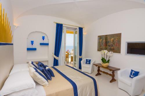 Hostal Villa Pietra Santa
