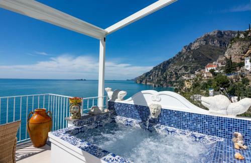 Hostal Villa Pietra Santa