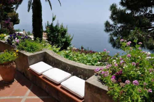 Positano Villa Sleeps 6 Wifi