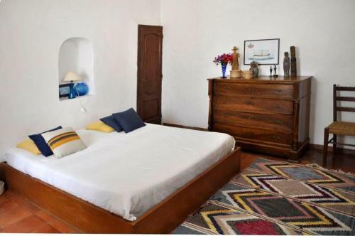Positano Villa Sleeps 6 Wifi