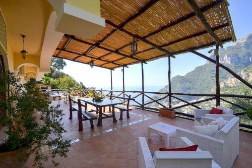 Positano Villa Sleeps 8 Pool Air Con Wifi