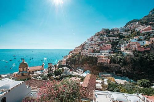 Positano Villa Sleeps 6 Air Con Wifi
