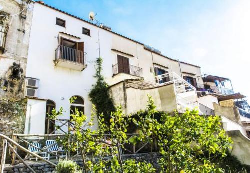 Positano Apartment Sleeps 3 T721473