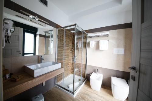 Hostal Bed Room