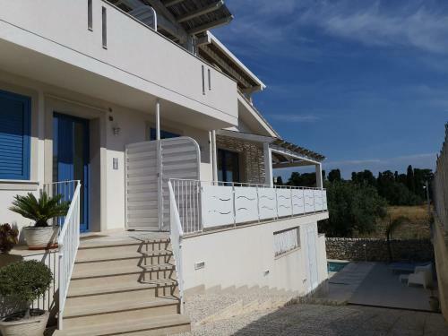Sicily In - Residence Sea Sky