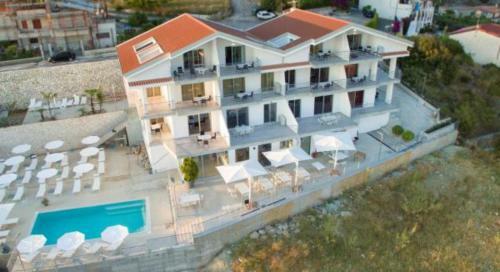 Apartamento Santo Stefano Club Spa