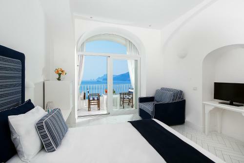 Hotel Tramonto D'oro