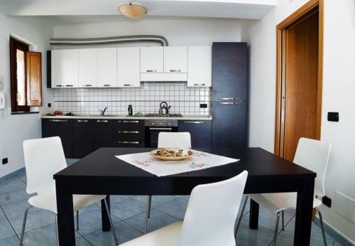 Praiano Apartment Sleeps 5 T721480