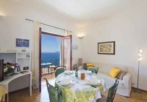 Praiano Apartment Sleeps 3