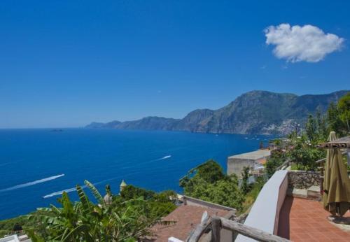 Praiano Apartment Sleeps 3