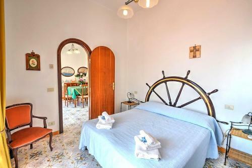 Praiano Villa Sleeps 6 Air Con Wifi