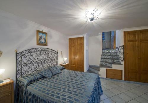Praiano Apartment Sleeps 4