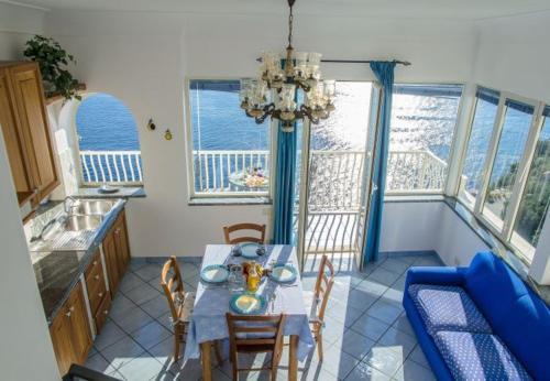 Praiano Apartment Sleeps 4