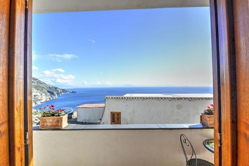 Praiano Villa Sleeps 5 Air Con Wifi
