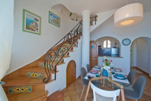 Apartamento Casa Mal�