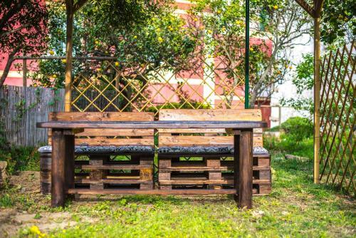 Hostal Il Borghetto Apartments & Rooms