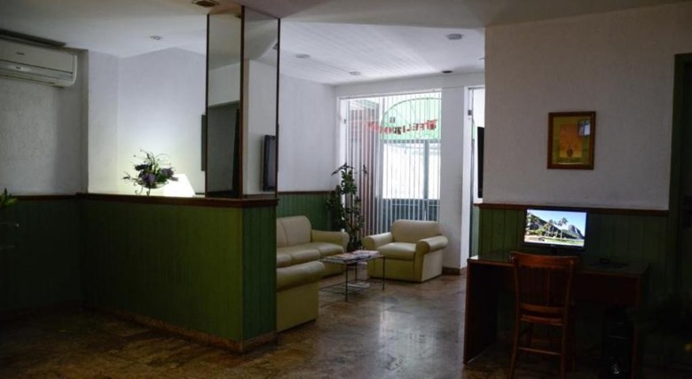 Hotel Ingl�s