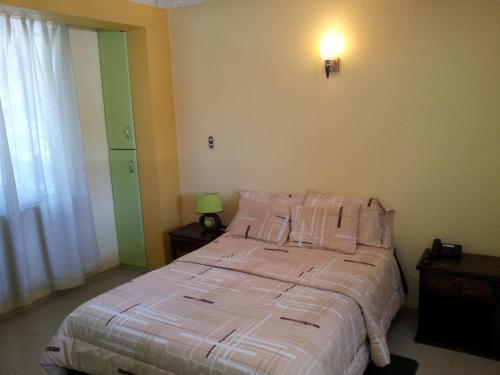 Hotel Chez Elena Guesthouse