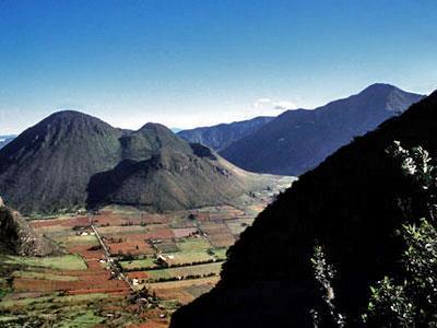 El Crater Hotel
