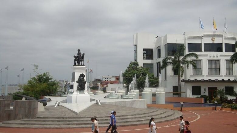Hotel Eloy Alfaro