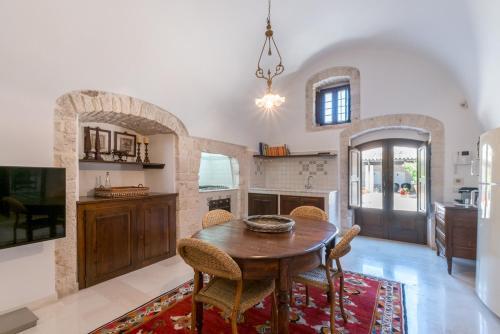 San Biagio Villa Sleeps 8 Pool Air Con Wifi