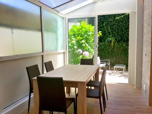 Bouganville Apartment