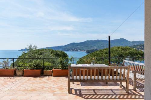 Azzurro Giuliana Apartment