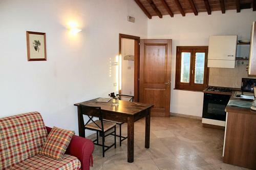 Rapolano Terme Villa Sleeps 2 Pool
