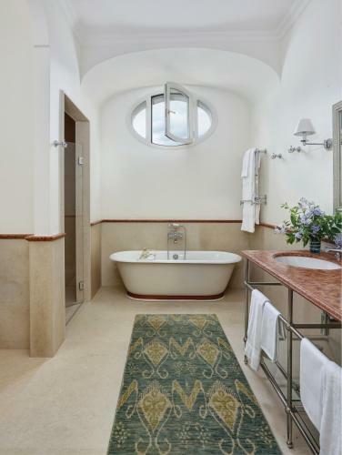 Hostal Belmond Villa Margherita
