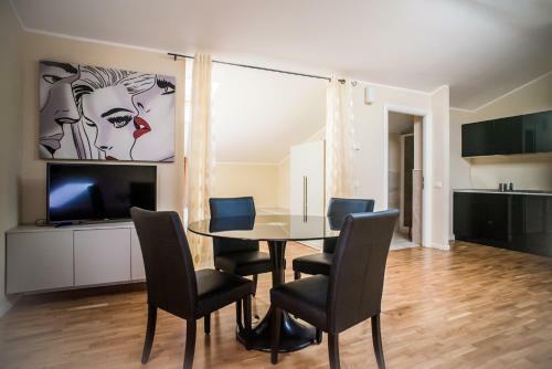 Dante Ravenna Apartments