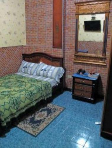 Hotel Guayaquil Hostel Suites Madrid