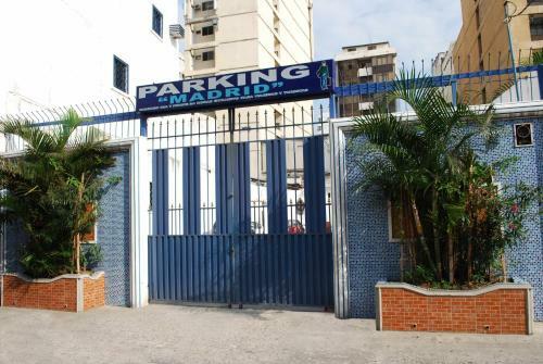 Hotel Guayaquil Hostel Suites Madrid