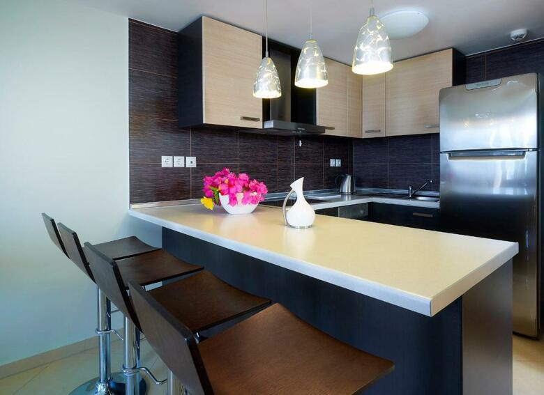 Hotel Macaris Suites And Spa