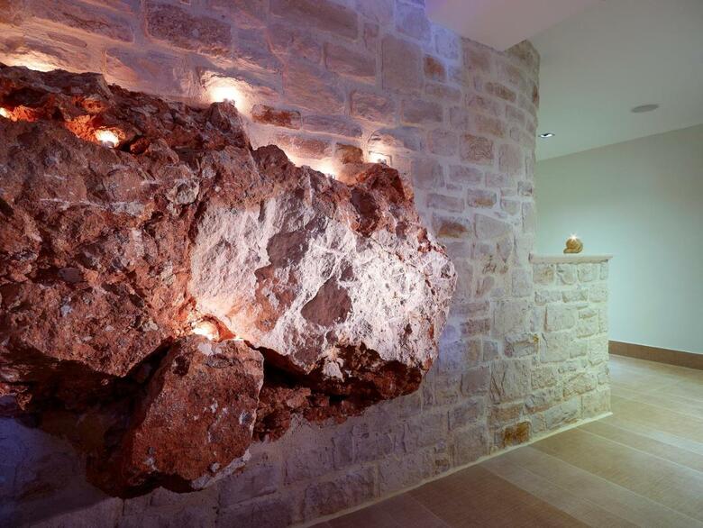 Hotel Macaris Suites And Spa