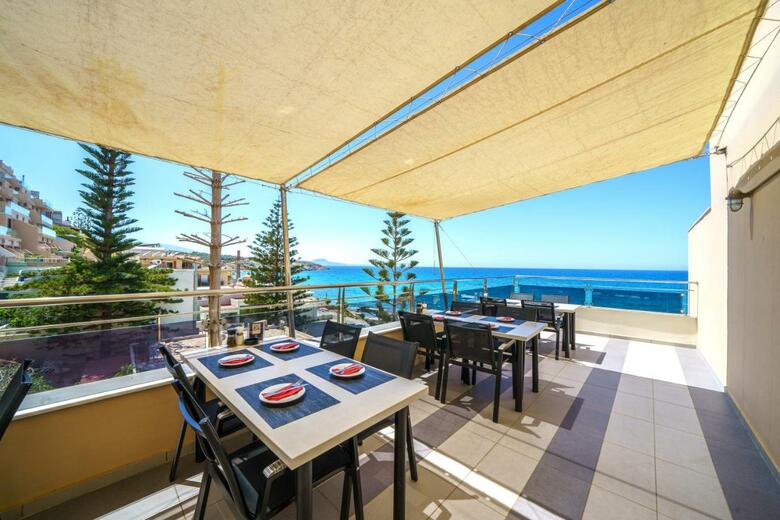 Hotel Macaris Suites And Spa