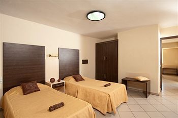 Hotel Apollo Apartments