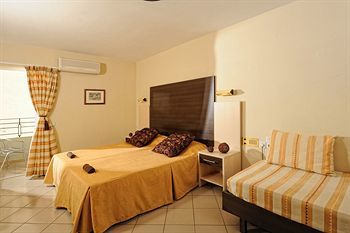 Hotel Apollo Apartments