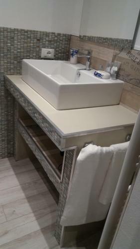 Reggiolacitt�invisibile B&B