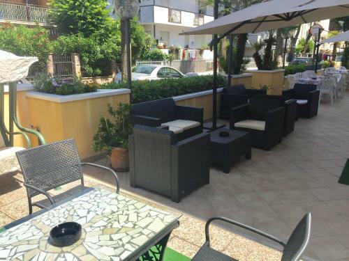 Hotel Monti