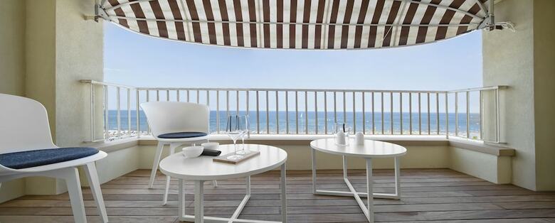 Hostal Luxury Suites Collection