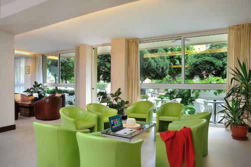 Hotel Oceanic