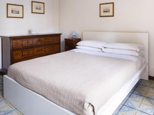 Ramusio B Halldis Apartment