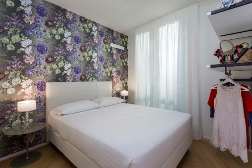 Embassy Aparthotel