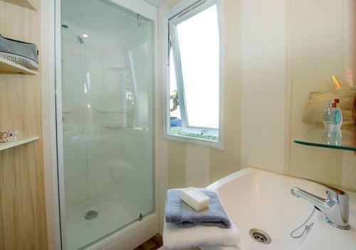 Mobil Home Dans Parc Des 7 Fonts