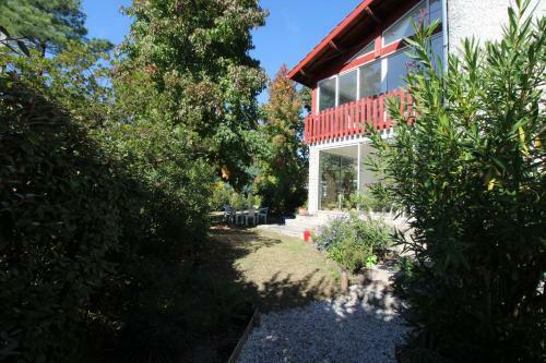 Grande Villa � 100 M De La Plage