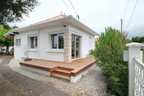 Agr�able Petite Maison Avec Jardin Clotur�
