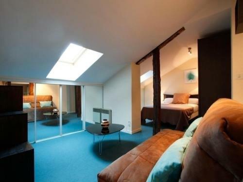 House La Tr�baille