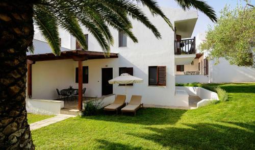 Hotel Trikorfo Beach