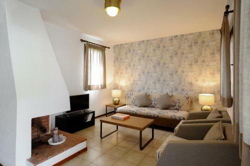 Hotel Trikorfo Beach