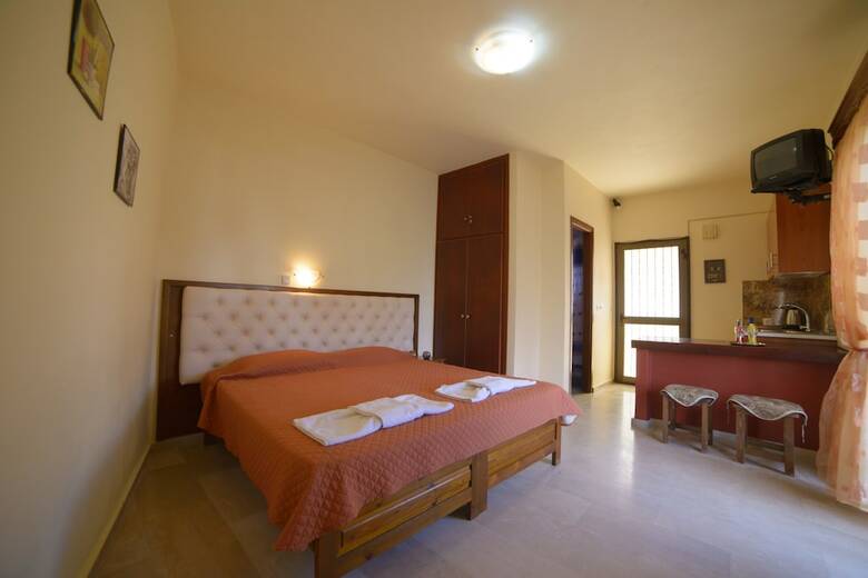 Hotel Toulas Apartments